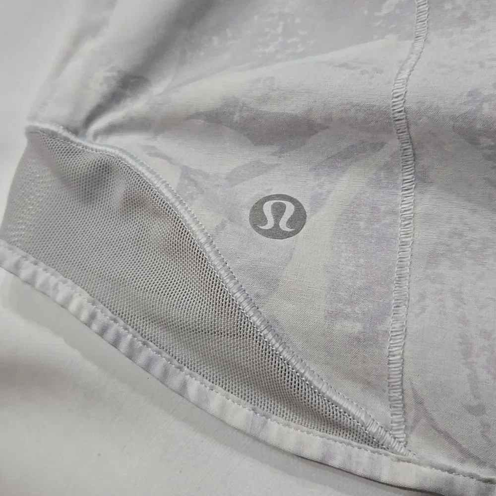 Lululemon Hotty Hot Short II 2.5